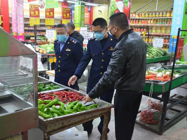 福建市场监管部门全面强化食用农产品批发市场“疫情战况”监管，保障食品安全供应